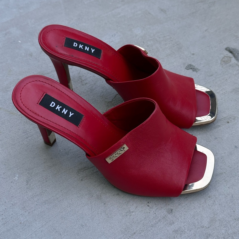 DKNYC heels